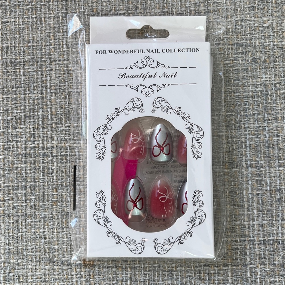 Christmas Bow Press On Nails